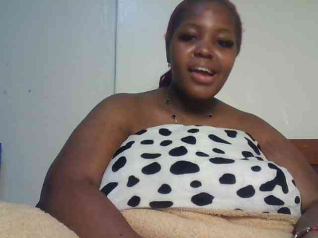 CuteTinkerbella webcam