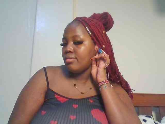 CuteTinkerbella webcam