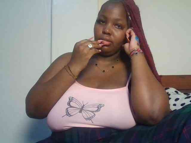 CuteTinkerbella webcam