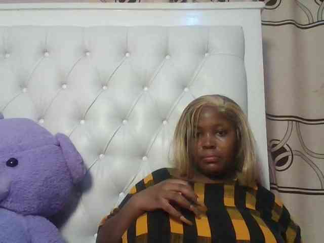 CuteTinkerbella webcam