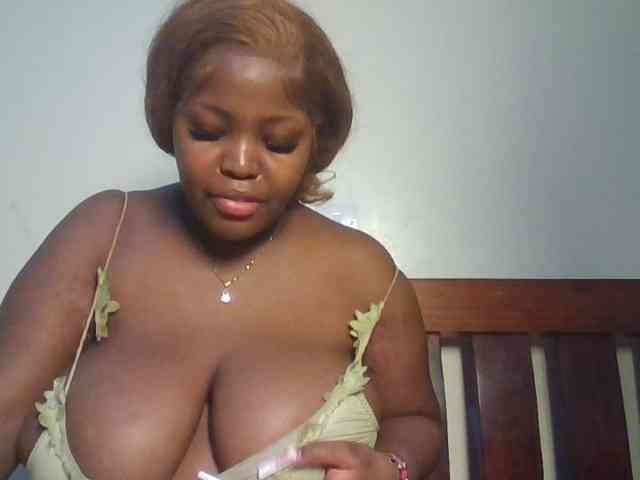 CuteTinkerbella webcam