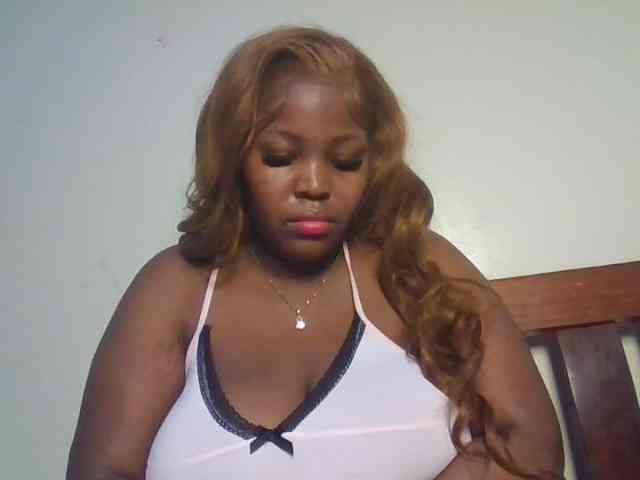CuteTinkerbella webcam