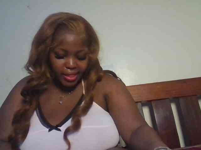 CuteTinkerbella webcam