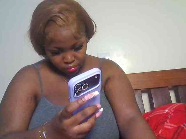 CuteTinkerbella webcam