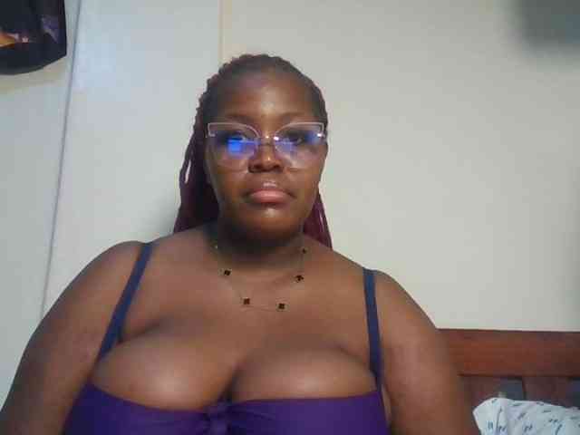 CuteTinkerbella webcam