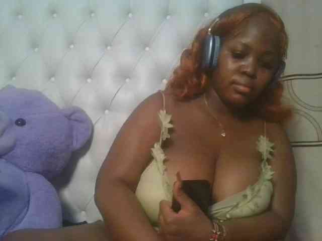 CuteTinkerbella webcam