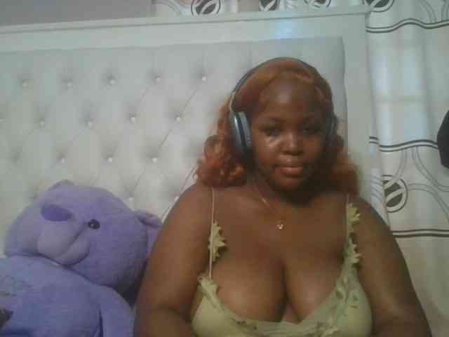 CuteTinkerbella webcam