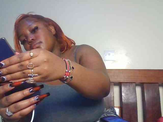 CuteTinkerbella webcam