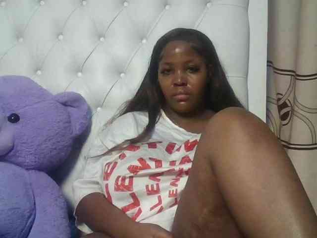 CuteTinkerbella webcam