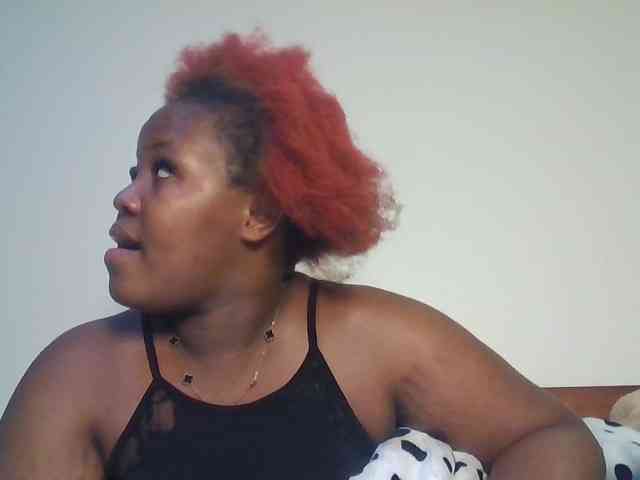 CuteTinkerbella webcam