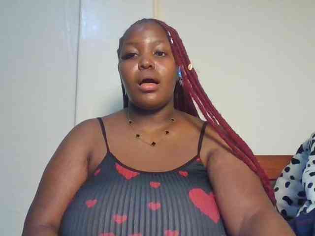 CuteTinkerbella webcam