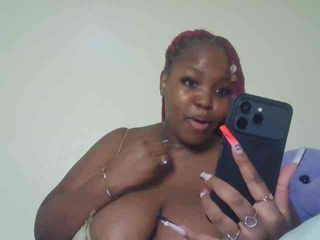 CuteTinkerbella webcam