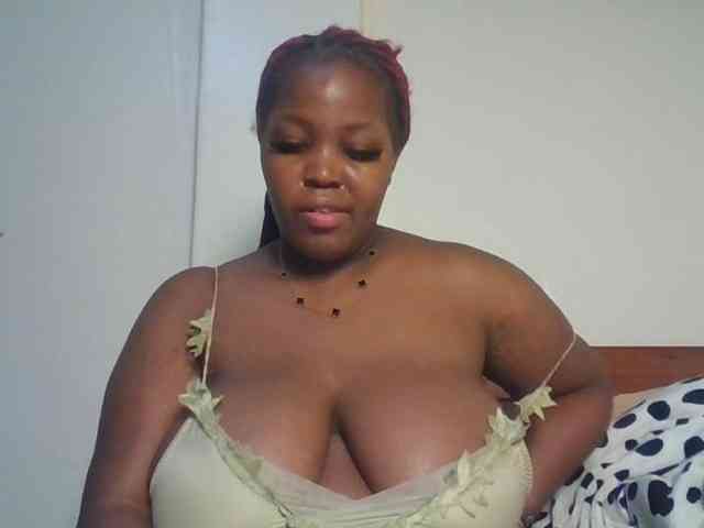 CuteTinkerbella webcam