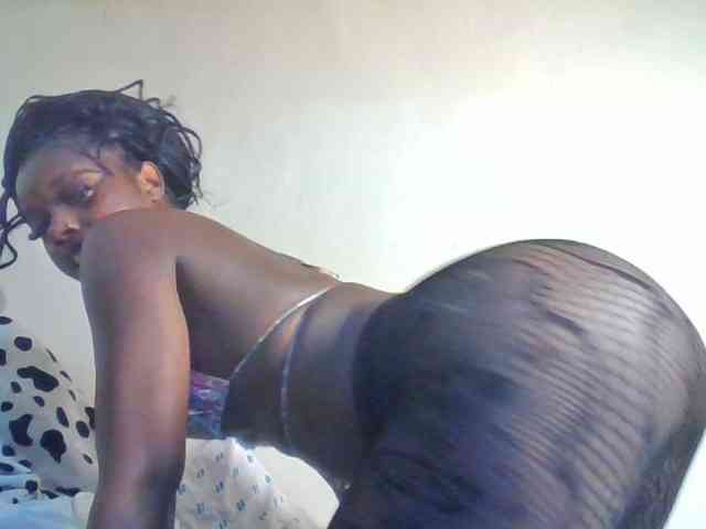 CuteTinkerbella webcam