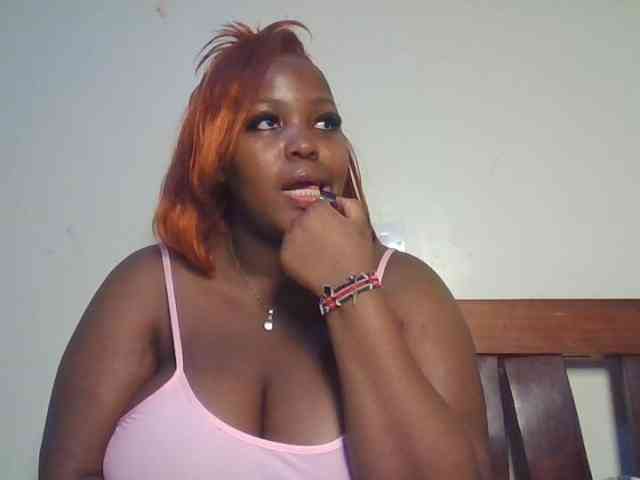 CuteTinkerbella webcam