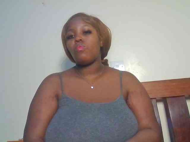 CuteTinkerbella webcam