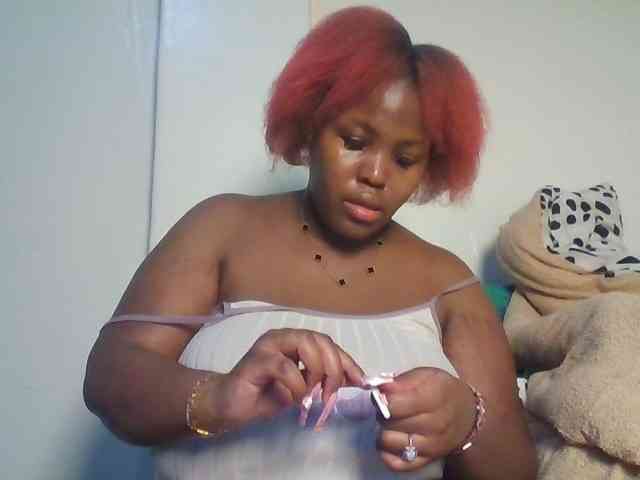 CuteTinkerbella webcam