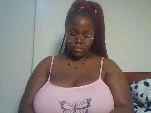 CuteTinkerbella webcam