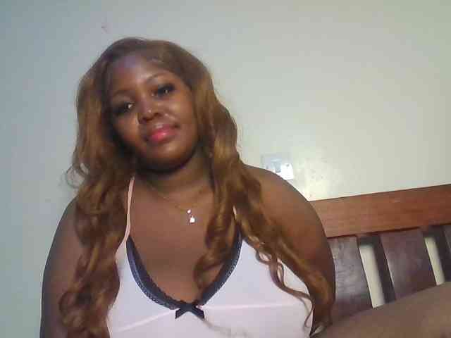 CuteTinkerbella webcam