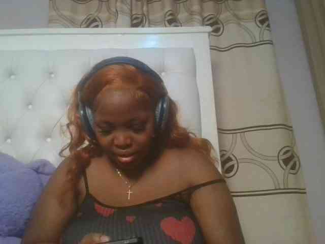 CuteTinkerbella webcam