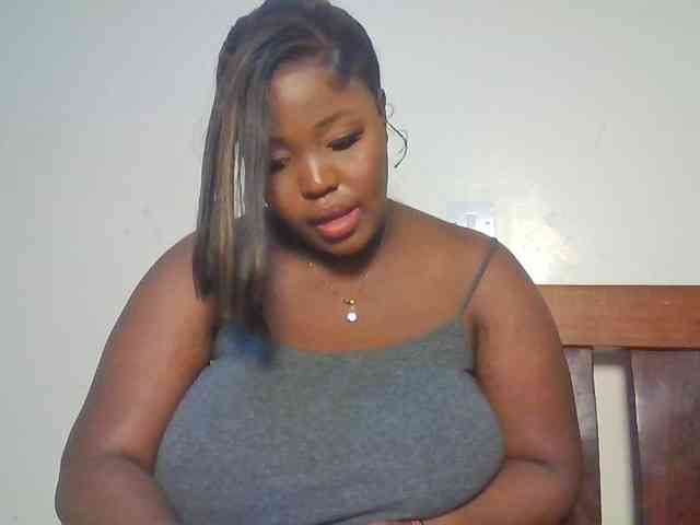 CuteTinkerbella webcam