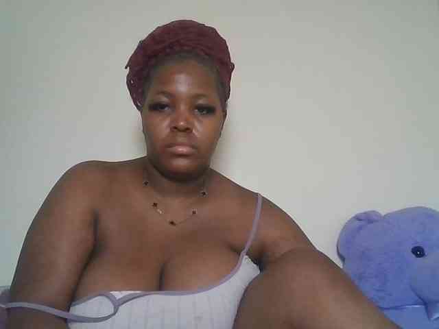 CuteTinkerbella webcam