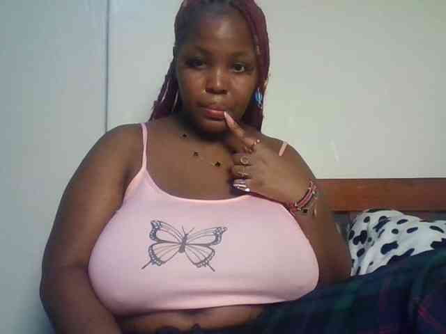 CuteTinkerbella webcam