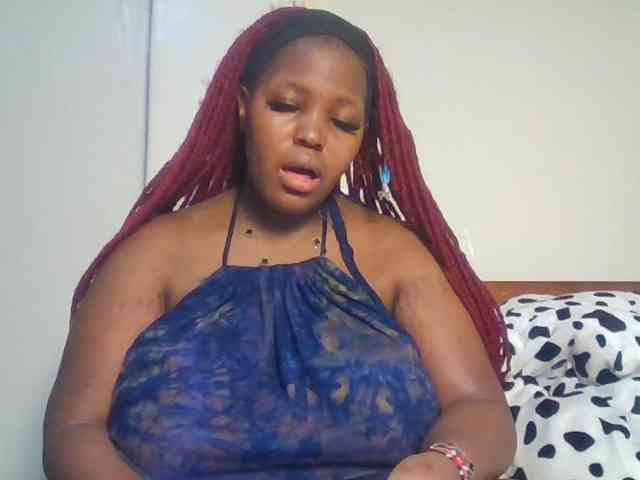 CuteTinkerbella webcam