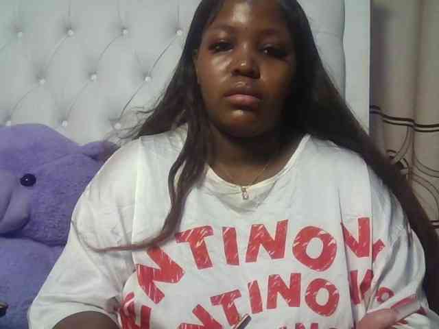 CuteTinkerbella webcam