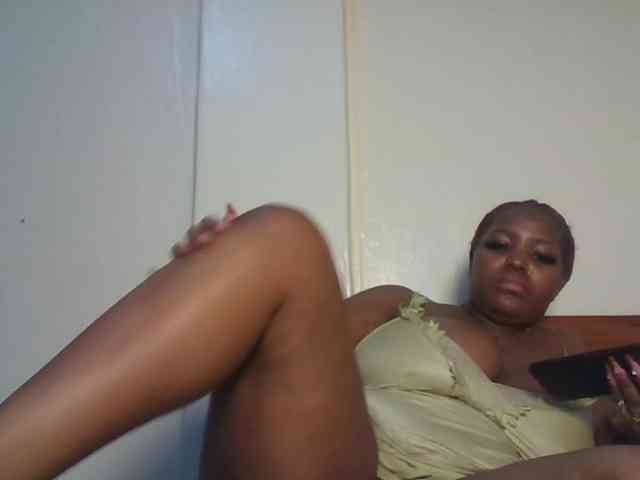 CuteTinkerbella webcam