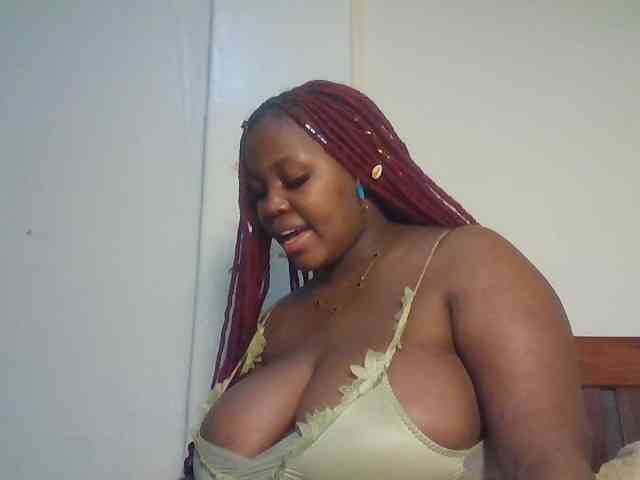 CuteTinkerbella webcam