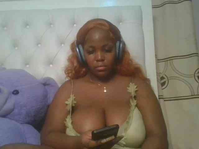 CuteTinkerbella webcam