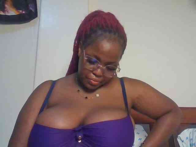 CuteTinkerbella webcam