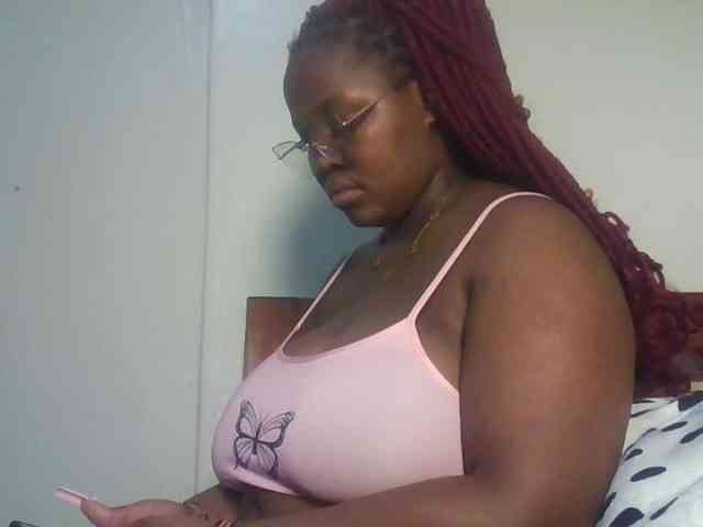 CuteTinkerbella webcam