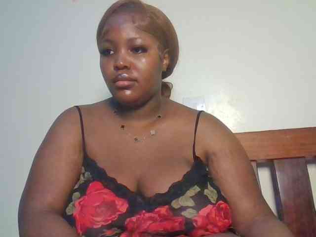 CuteTinkerbella webcam