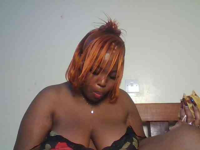 CuteTinkerbella webcam