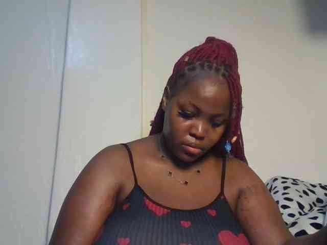 CuteTinkerbella webcam