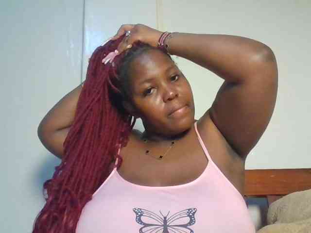 CuteTinkerbella webcam