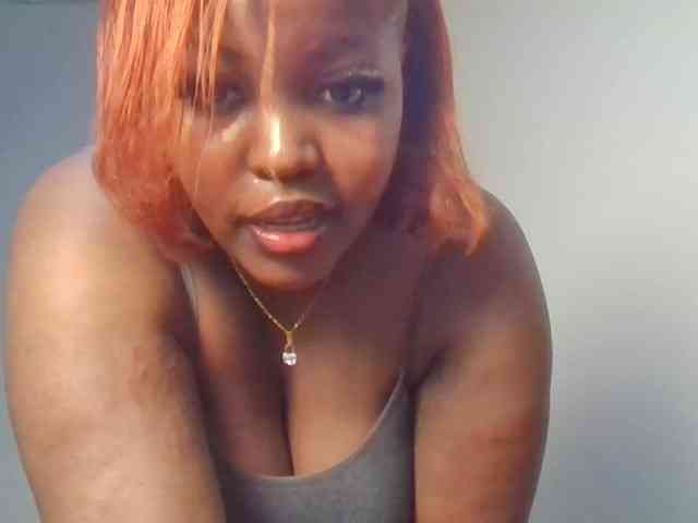 CuteTinkerbella webcam