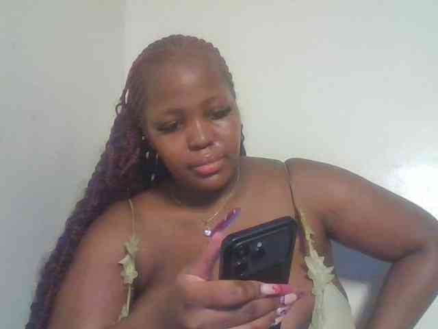 CuteTinkerbella webcam