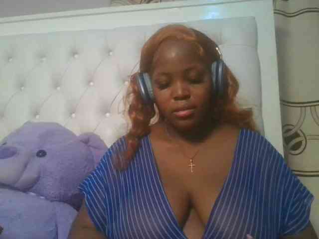 CuteTinkerbella webcam