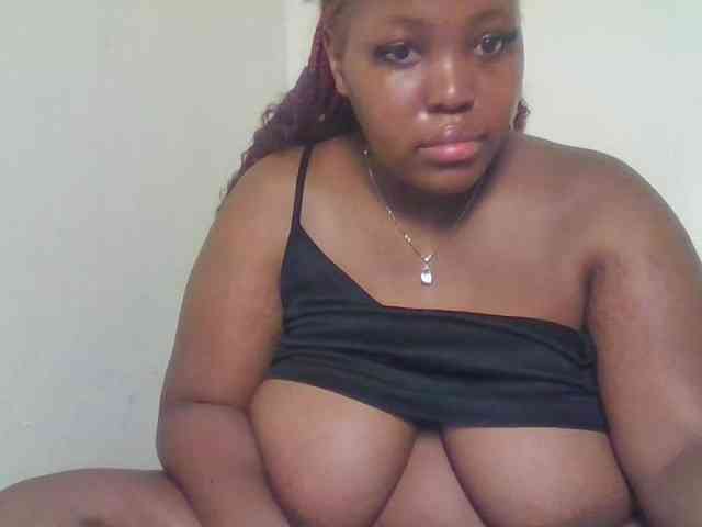 CuteTinkerbella webcam