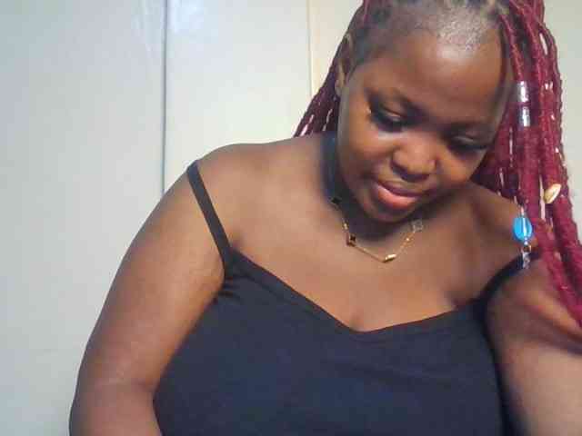CuteTinkerbella webcam
