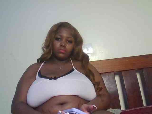 CuteTinkerbella webcam