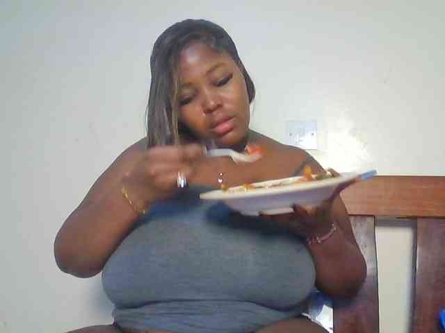 CuteTinkerbella webcam