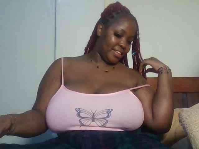 CuteTinkerbella webcam