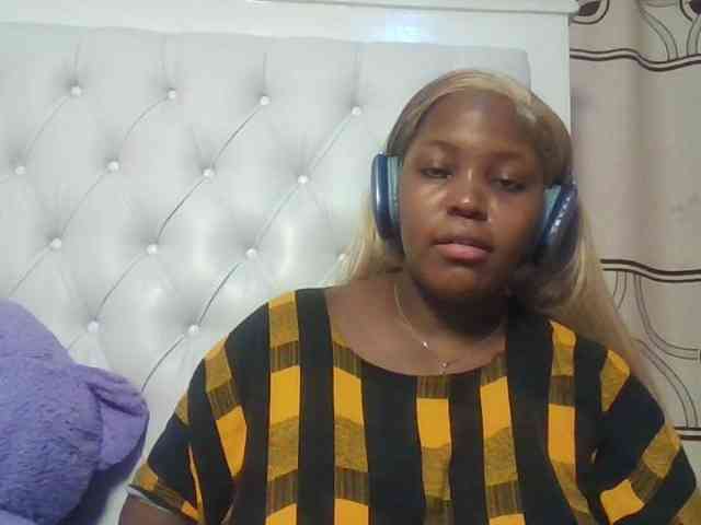 CuteTinkerbella Live Webcam on BongaCams