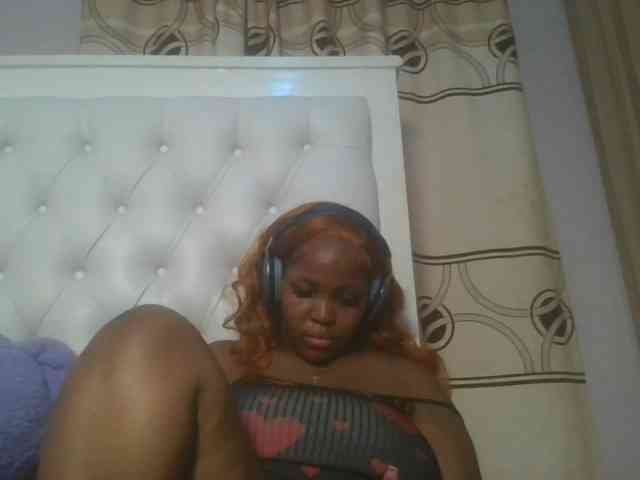 CuteTinkerbella webcam