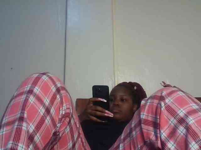 CuteTinkerbella webcam