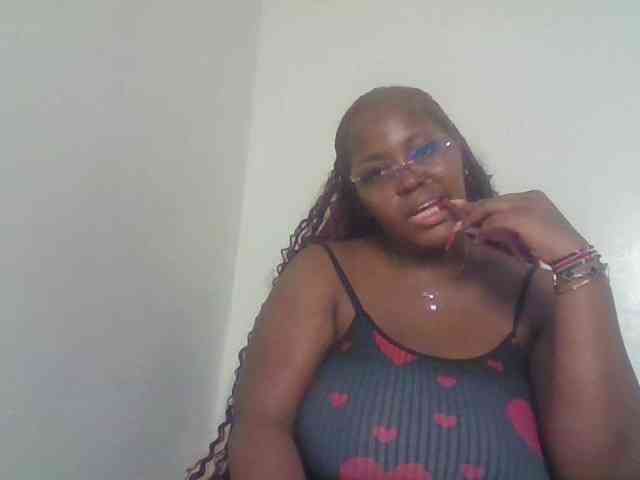 CuteTinkerbella webcam